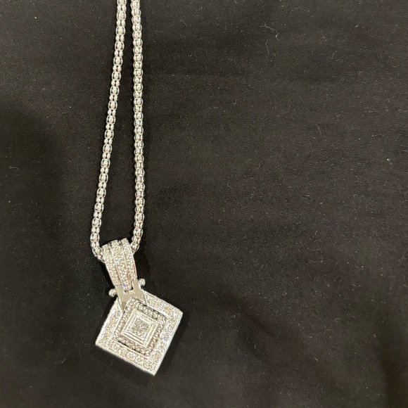 14kt White gold - one karat necklace from Littmans! - Picture 8 of 8